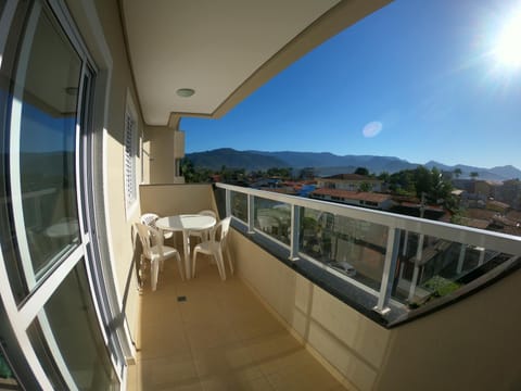 Nearby landmark, BBQ facilities, Balcony/Terrace, Landmark view, Mountain view