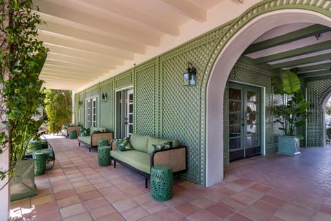 The Colony Palms Hotel and Bungalows - Adults Only Hotel in Palm Springs