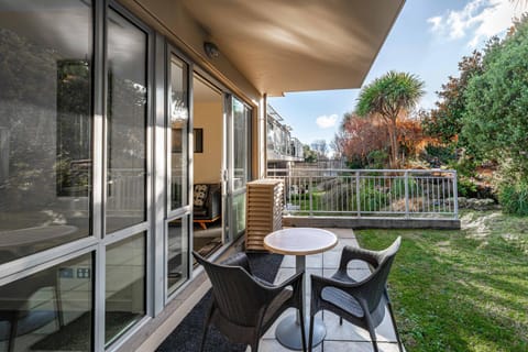 Patio, Garden view