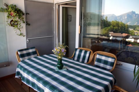 Balcony/Terrace, Seating area, Dining area