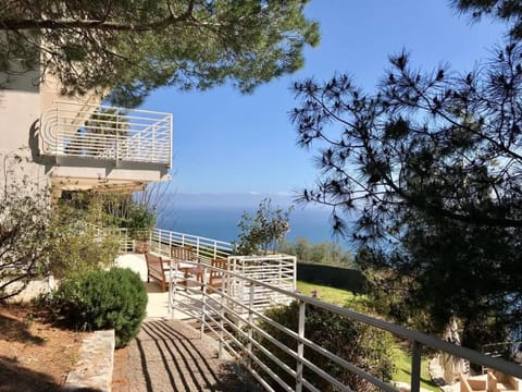 Beautiful Villa 5 min from Monaco Chalet in Cap-d'Ail