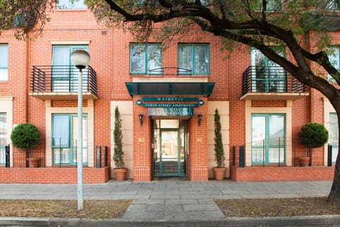 Majestic Tynte Street Apartments Apartment hotel in Adelaide