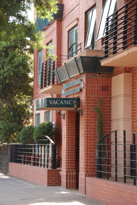 Majestic Tynte Street Apartments Apartahotel in Adelaide