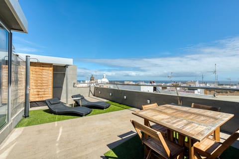 Balcony/Terrace, City view, Sea view