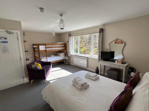 Strathassynt Guest House Bed and Breakfast in Ballachulish