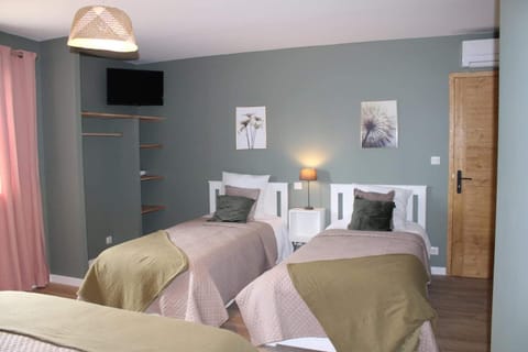 Maison Errientania Bed and Breakfast in French Basque Country