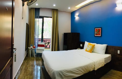 SPRING HOTEL Hotel in Ho Chi Minh City