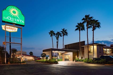 La Quinta Inn by Wyndham Laredo I-35 Hotel in Laredo