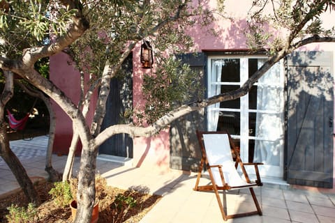 Roxanne's Olive Grove House Maison in Islands