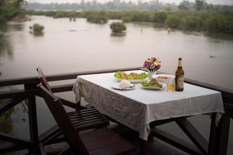 Chanhthida Riverside Guesthouse and The River Front Restaurant Übernachtung mit Frühstück in Cambodia