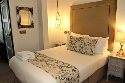The Lane - Boutique Residence Hotel in Galway