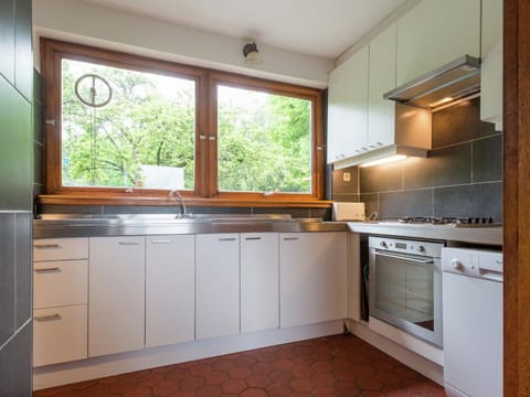 Sunny holiday home in Stavelot House in Trois-Ponts