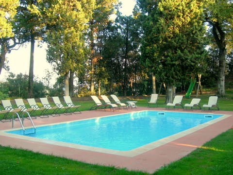 Cosy holiday home in Tuscany with shared swimming pool Maison in San Casciano Val Pesa