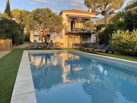 Balcony/Terrace, Swimming pool