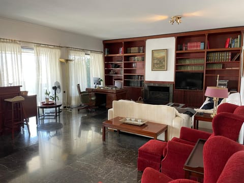 Athens 360 penthouse, panoramic City view Apartment in Athens