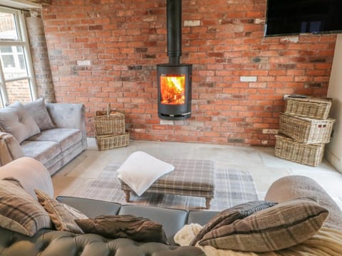 Orchard Barn House in Staffordshire Moorlands District