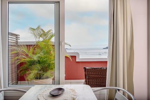 Balcony/Terrace, Dining area, Sea view