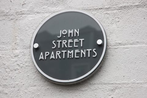 Premium 2 Bed Apt 1st floor sleeps 4 adults in Oban town Apartment in Oban