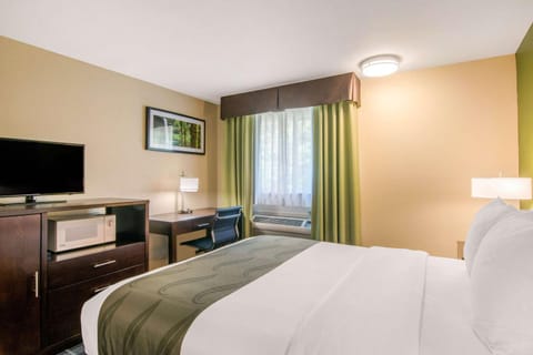 Quality Inn & Suites Albany Corvallis Hotel in Albany
