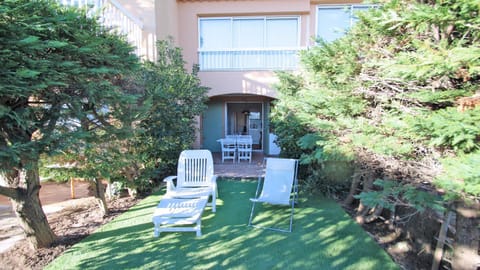 Garden, Balcony/Terrace