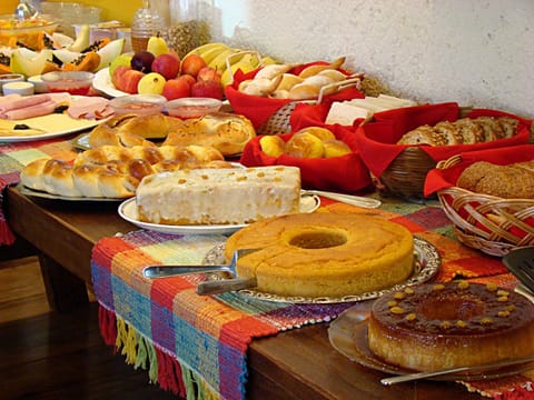 A Casa Vermelha Hospedaria Übernachtung mit Frühstück in Tiradentes