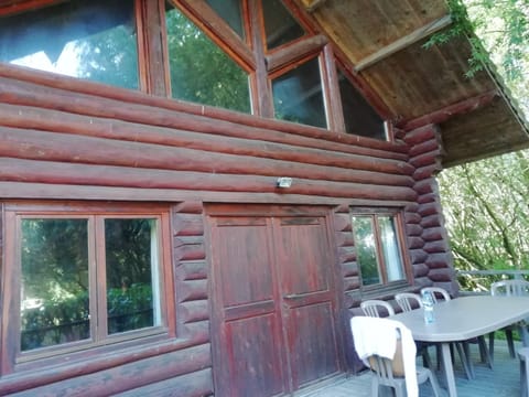 Charming Chalet with Swimming Pool in Quend Chalet in Quend