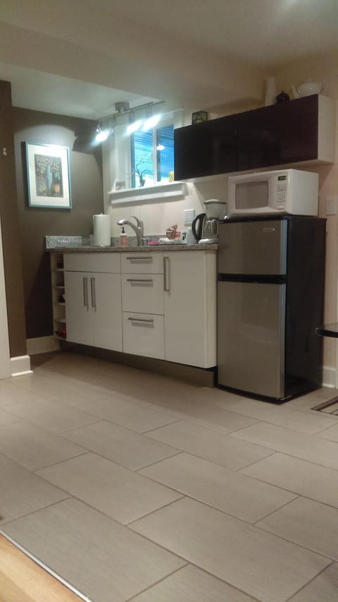 Boutique Style Apartment in the heart of SE Apartment in Portland