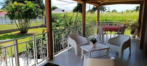 Gîte Poz Kreyol House in Grande-Terre, Guadeloupe