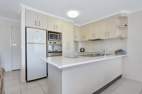 Top Floor at Coral Breeze Apartment in Maroochydore