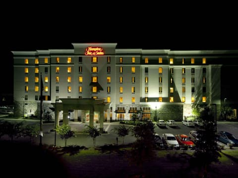 Hampton Inn & Suites Raleigh-Durham Airport-Brier Creek Hotel in Cedar Fork