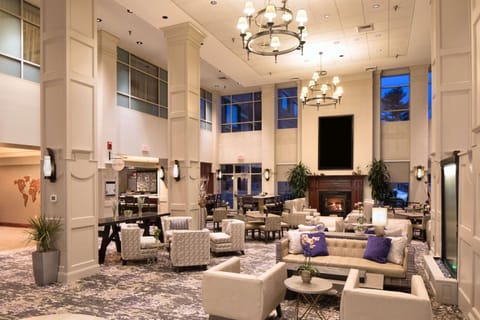 Embassy Suites by Hilton Portland Maine Hôtel in Westbrook