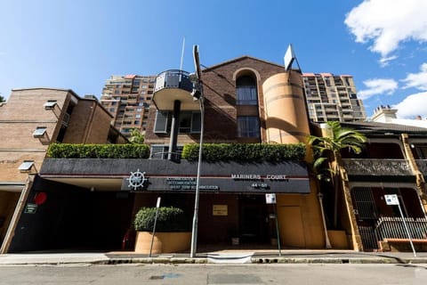 Mariners Court Hotel Sydney Hotel in Sydney