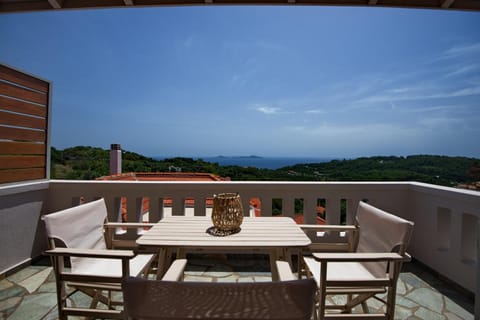 Seating area, Sea view