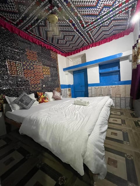 Mirvana Guest House & Camel safari Bed and Breakfast in Sindh