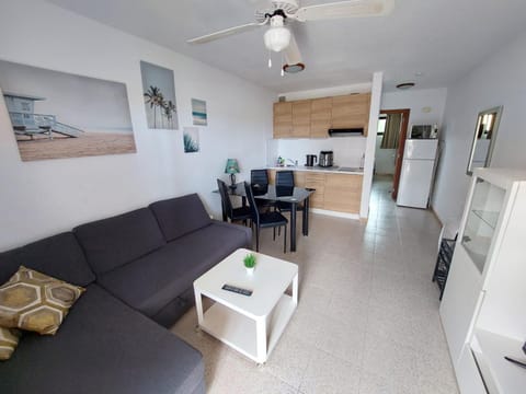 Sun apartment Antigua Condo in Maxorata