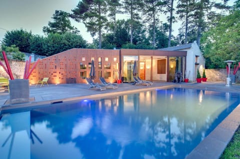 Swimming pool, Open Air Bath, Public Bath