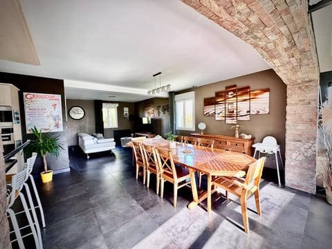 Les Palmiers gite 7 personnes plages du débarquement House in Normandy