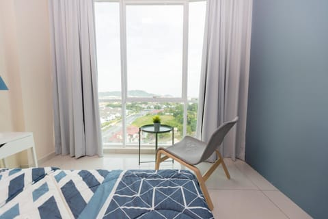 Cozy Home with Spectacular View Condo in Bayan Lepas
