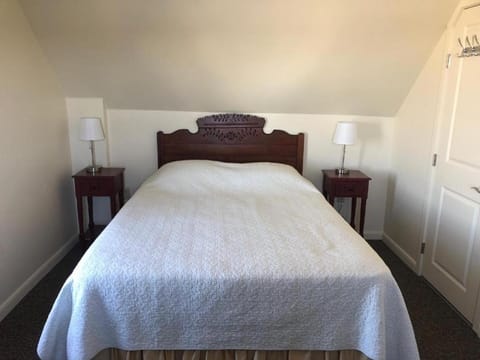 The Attleboro House Bed and Breakfast in Oak Bluffs