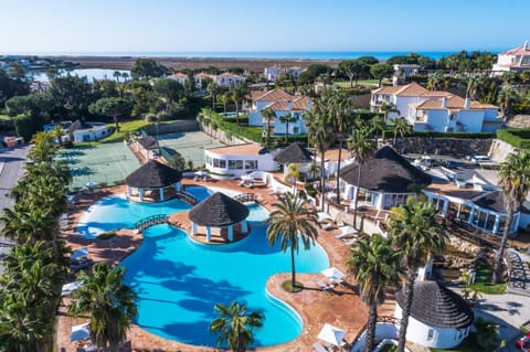 Garden, Pool view, Swimming pool, Swimming pool