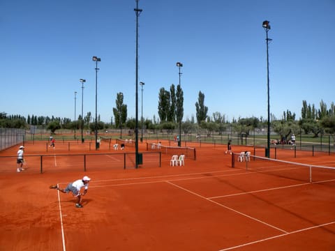 Activities, Tennis court