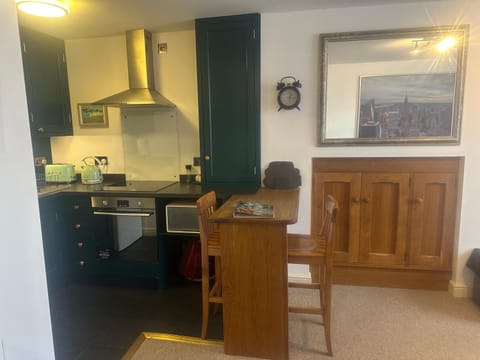 Flat G, 8 Castle Street Apartment in Ludlow