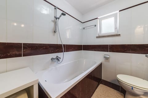 Shower, Property building, Bathroom