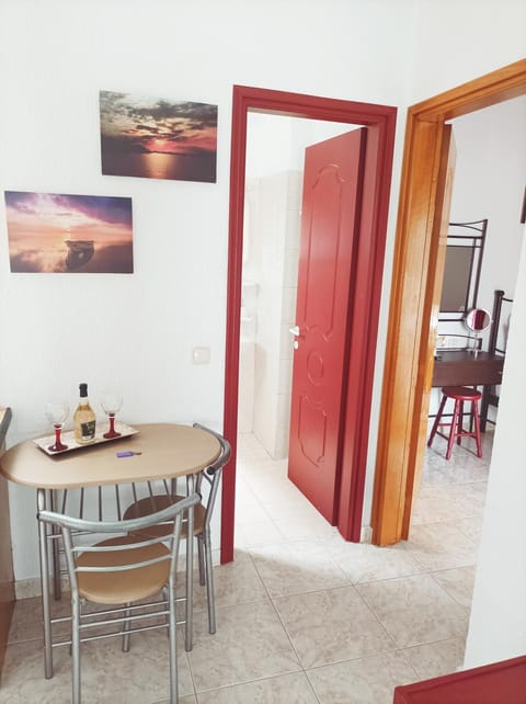 Ιno Skiathos Bed and Breakfast in Skiathos