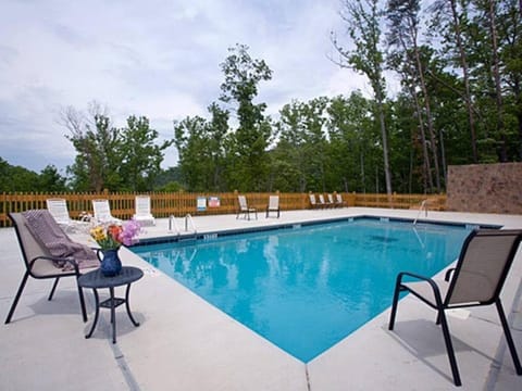 Off site, Natural landscape, Other, Swimming pool, Swimming pool