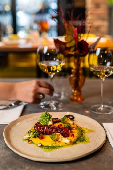 Food, Breakfast, Dinner, Alcoholic drinks