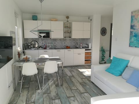 Porta Mare Leśne Tarasy , Apartament 23 Apartment in West Pomeranian Voivodeship, Poland