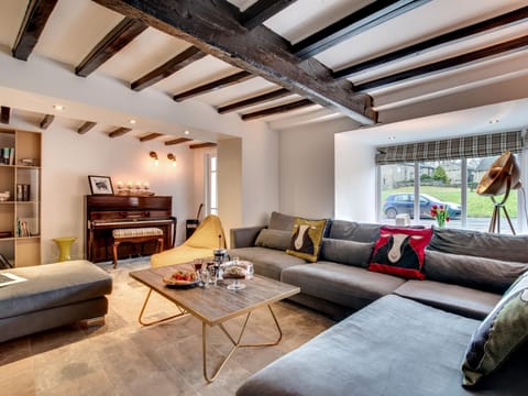 Aysgarth Nook by Maison Parfaite - Luxury Holiday Home with Hot Tub Haus in Aysgarth