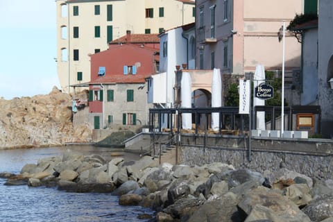 Bilocale 'il Belvedere'-- sul mare Condo in Marciana Marina