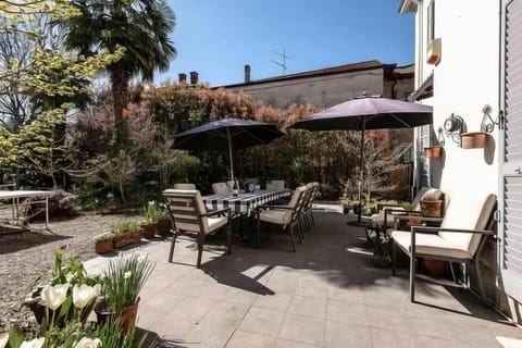 Patio, Spring, Day, Garden, Garden, View (from property/room), Balcony/Terrace, Balcony/Terrace, Garden view